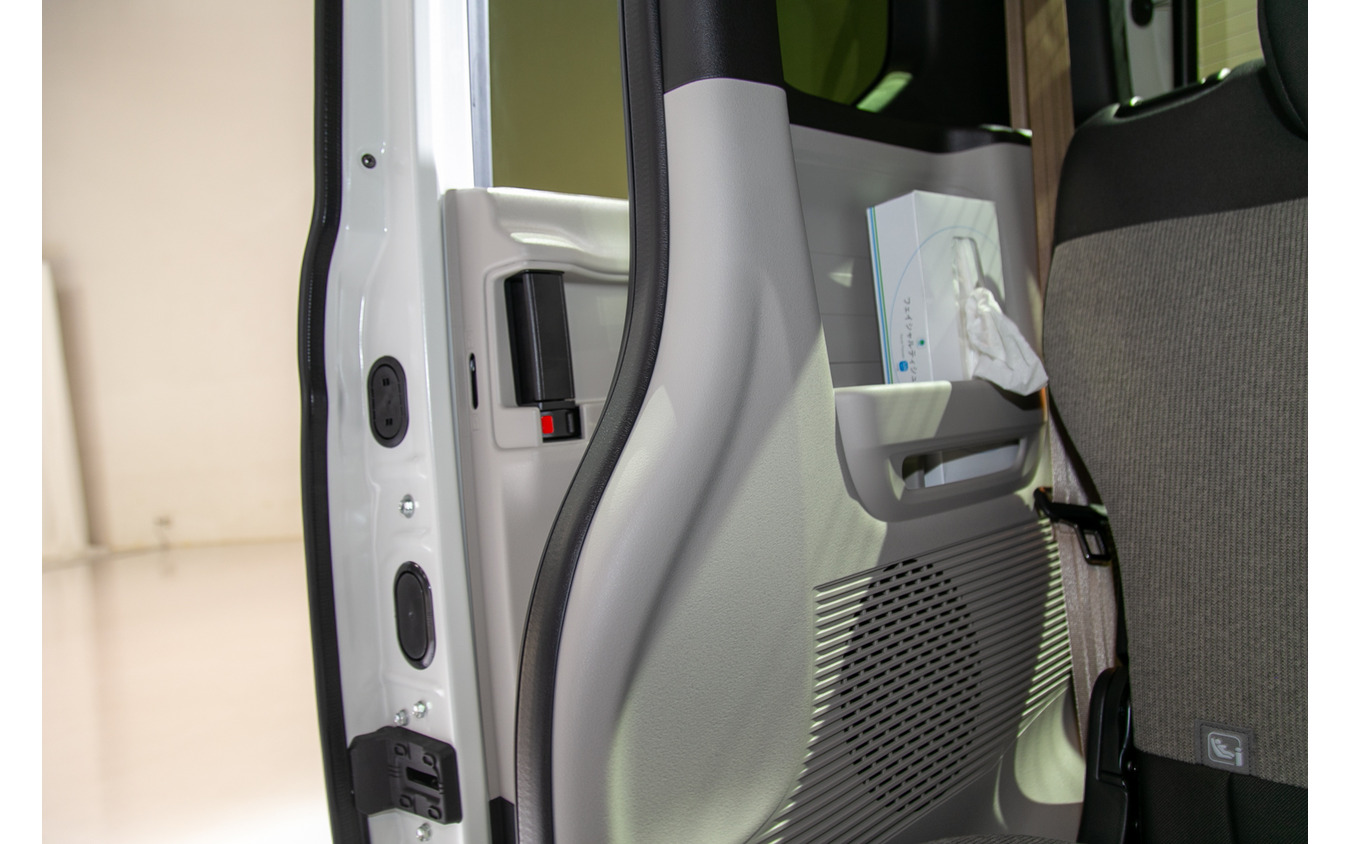 【ホンダ N-BOX 新型】ポイントは視覚効果…運転のしやすさと車内空間の快適性