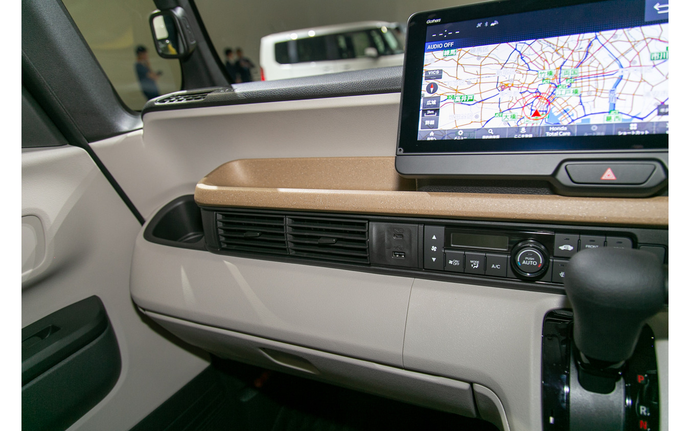 【ホンダ N-BOX 新型】ポイントは視覚効果…運転のしやすさと車内空間の快適性