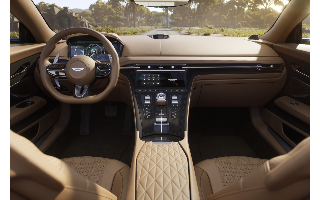 アストンマーティン DB12 ヴォランテ