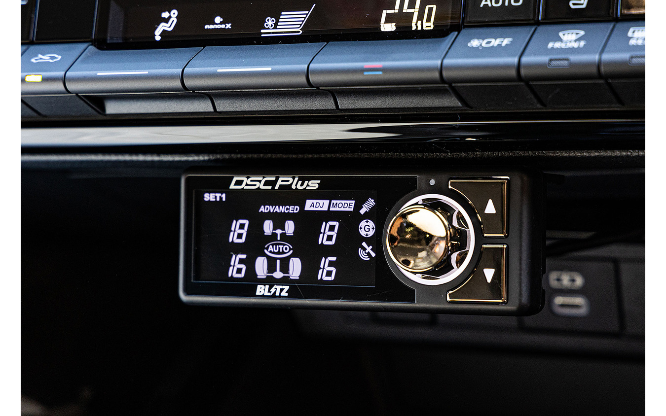 BLITZ ZZ-R Spec DSC PLUSコントローラー