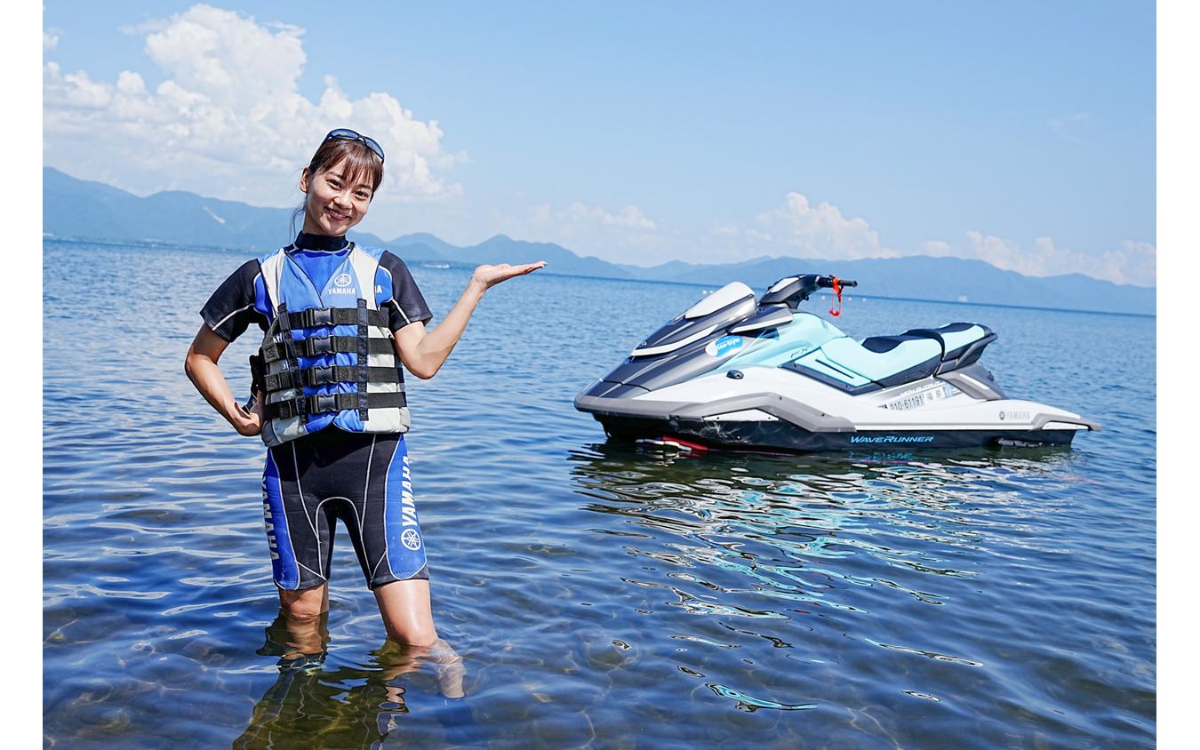 指出瑞貴さんとヤマハ FXクルーザーHO「4気筒エンジンは初めて!」