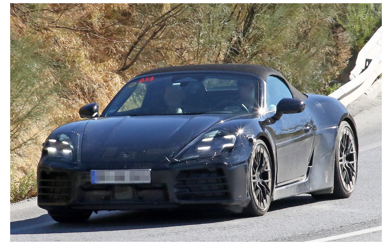 ポルシェ ボクスター EV プロトタイプ(スクープ写真)