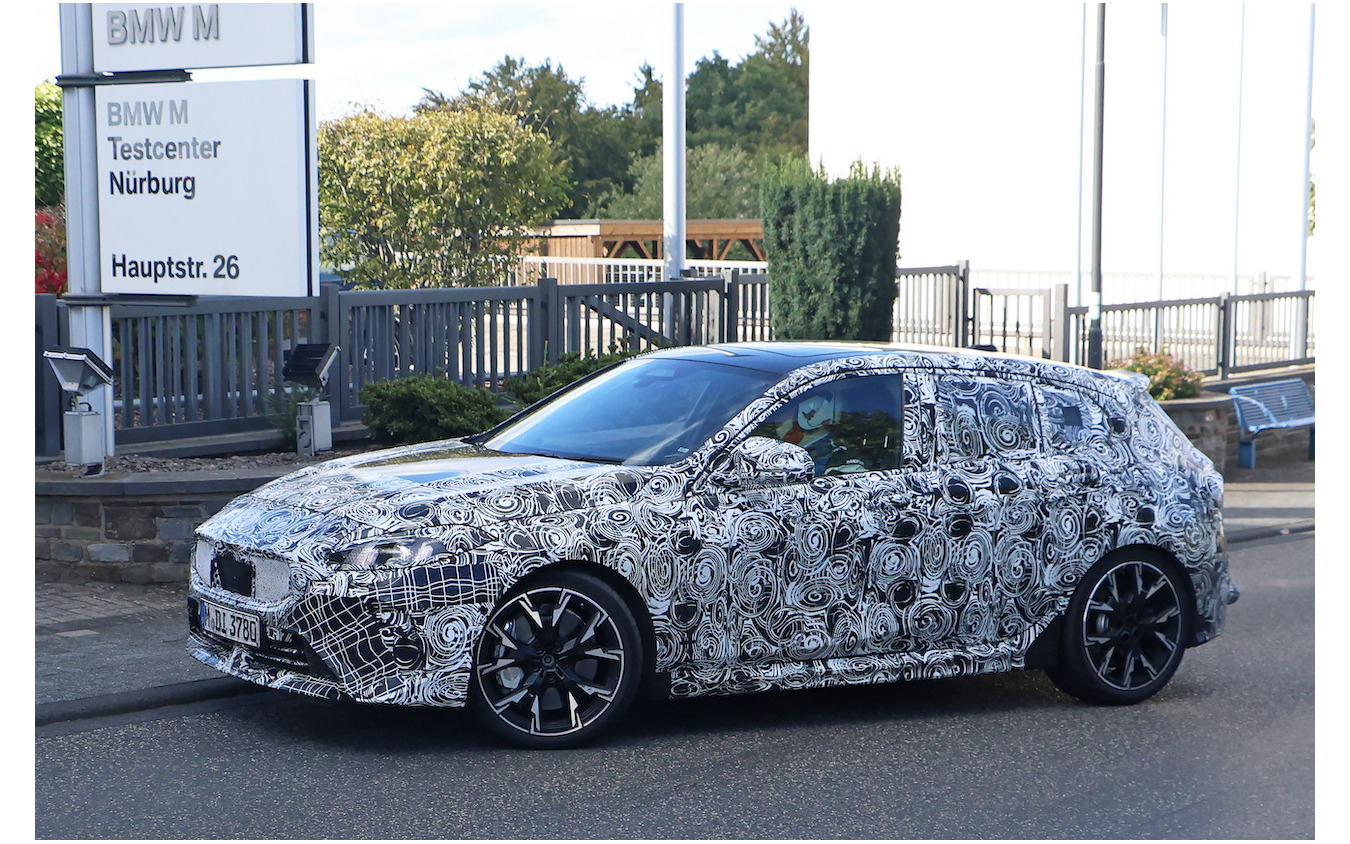 BMW 1シリーズ 改良新型プロトタイプ(スクープ写真)