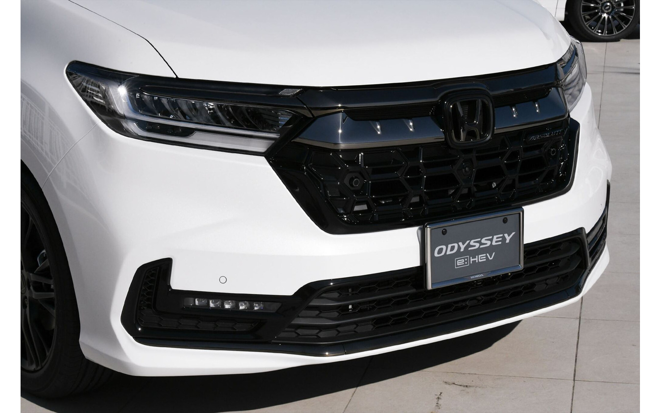 ホンダ新型「オデッセイ(純正アクセサリー装着車)」