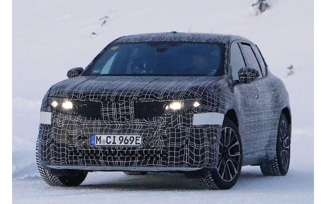 BMW iX3 後継モデル プロトタイプ(スクープ写真)