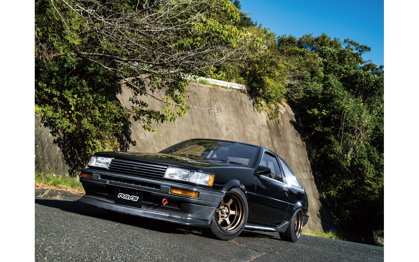 レイズ VOLK RACING『TE37V 2324 MODEL.』× トヨタ AE86