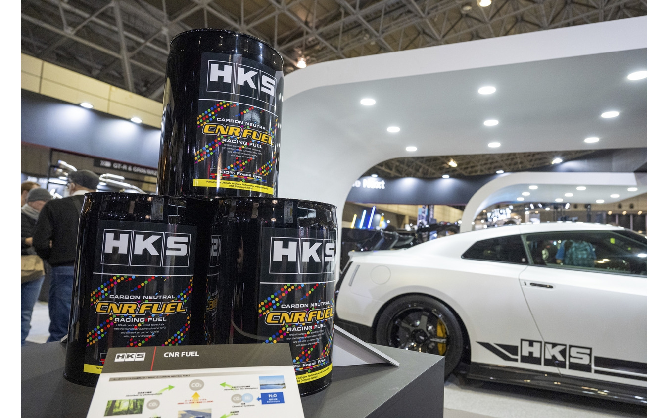 あのHKSがハイエースをPHEVにしちゃった！カーボンニュートラルもチューニングも本気のHKS…東京オートサロン2024