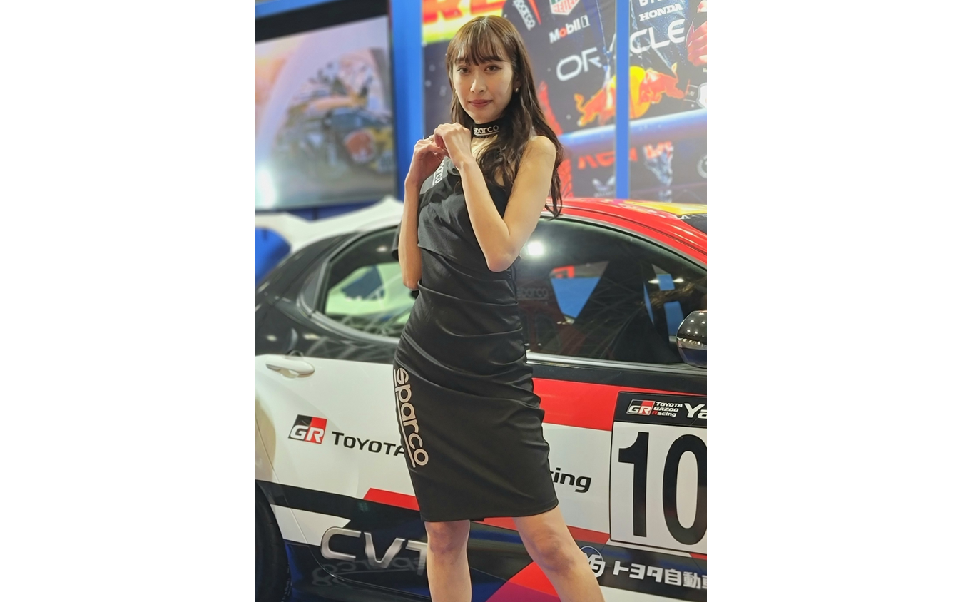 エンパイヤ自動車(SPARCO)