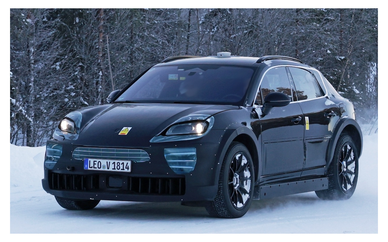 ポルシェ カイエン EV プロトタイプ(スクープ写真)