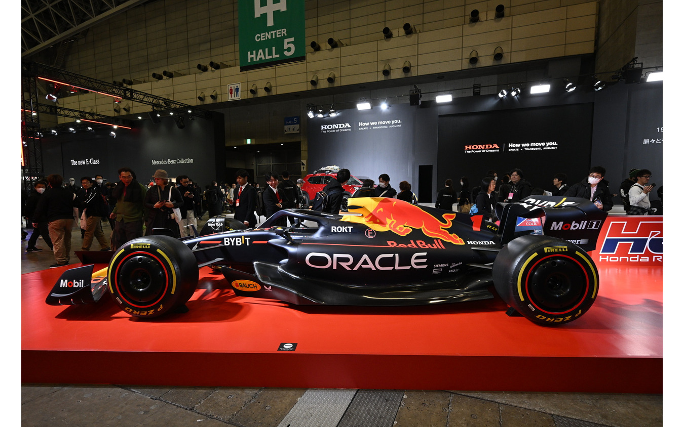 レッドブル・レーシング RB19 ショーカー 2023 カラーVer