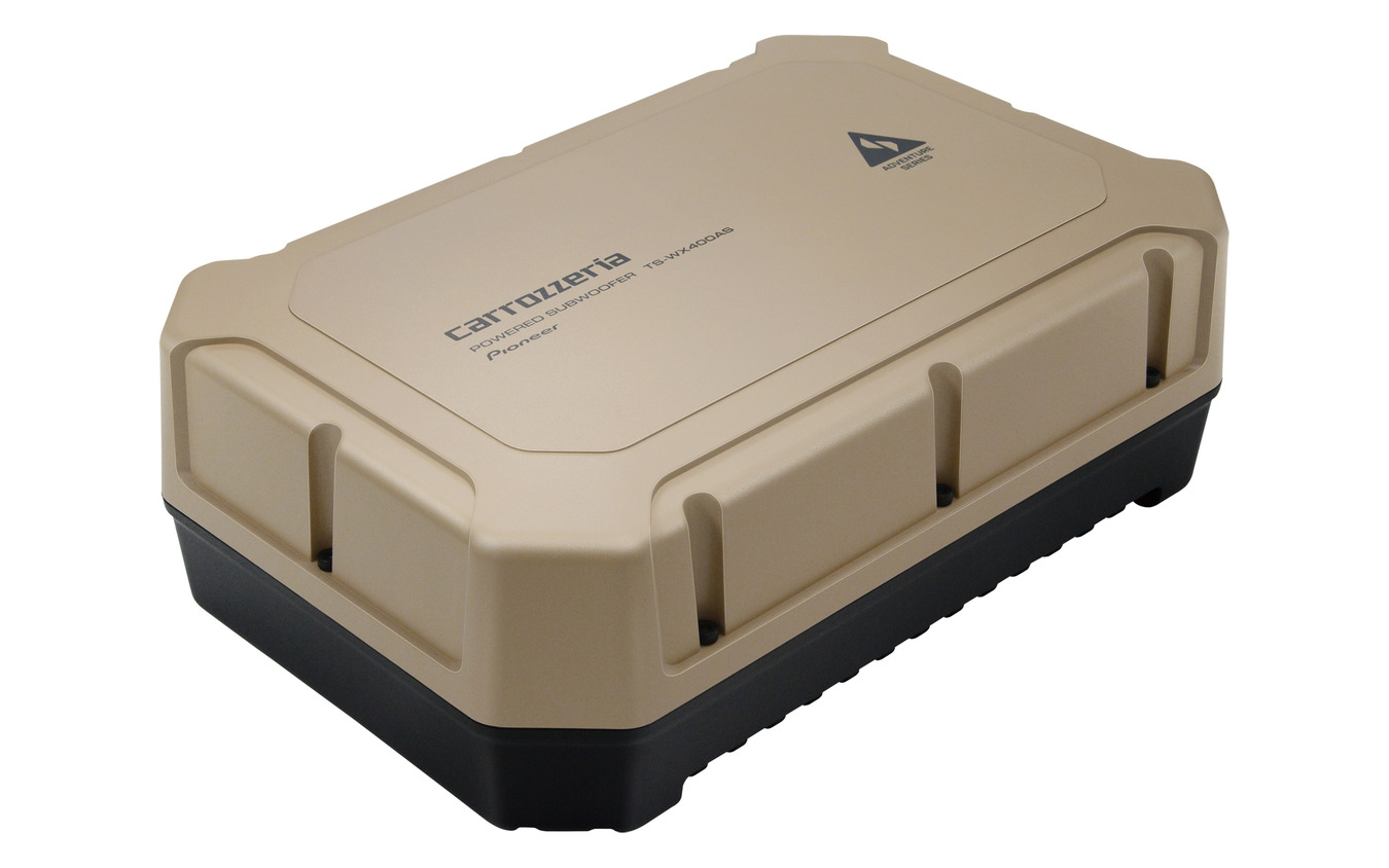 「小型・薄型のパワードサブウーファー」の一例(カロッツェリア・TS-WX400AS)。