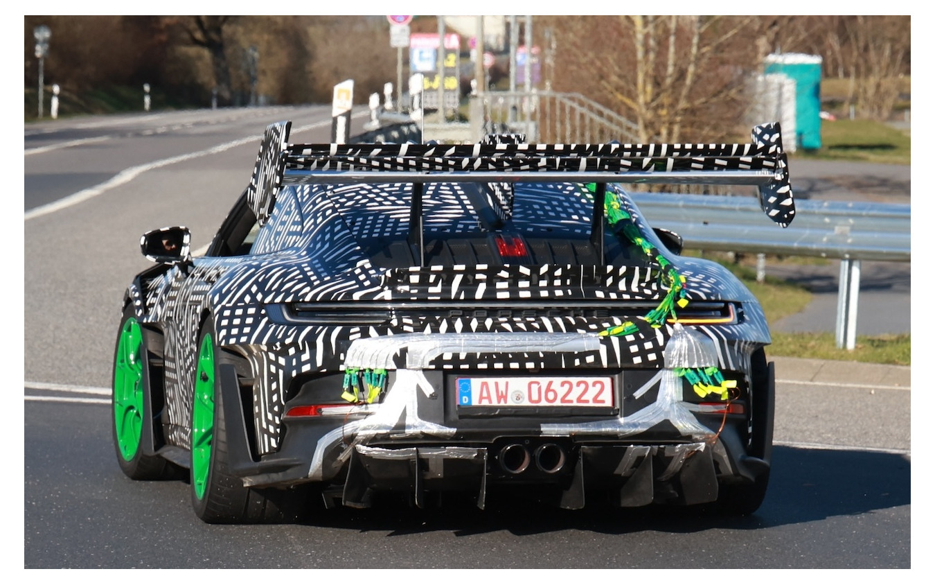 ポルシェ 911 GT3 RS MR プロトタイプ(スクープ写真)