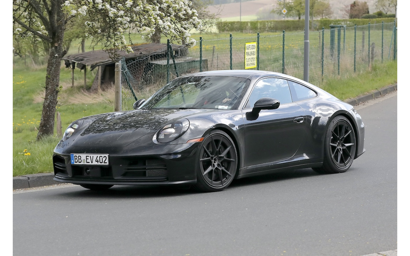 ポルシェ 911 カレラ 改良新型（スクープ写真）