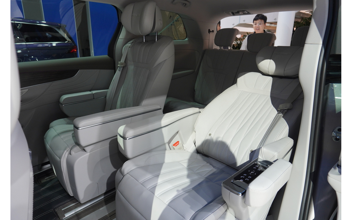 ROEWE iMAX8(北京モーターショー2024)
