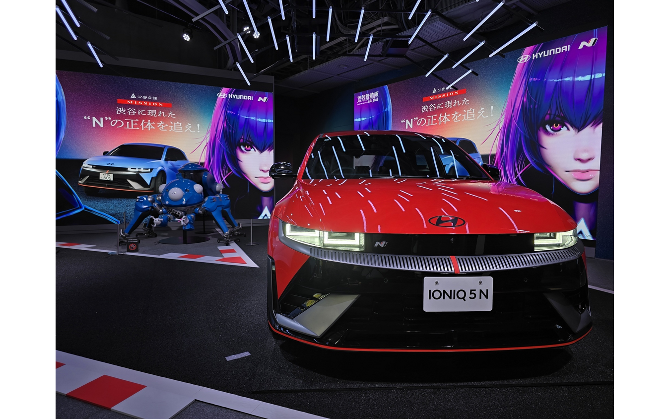 コラボムービーではライバル関係にあるIONIQ 5 Nとタチコマ