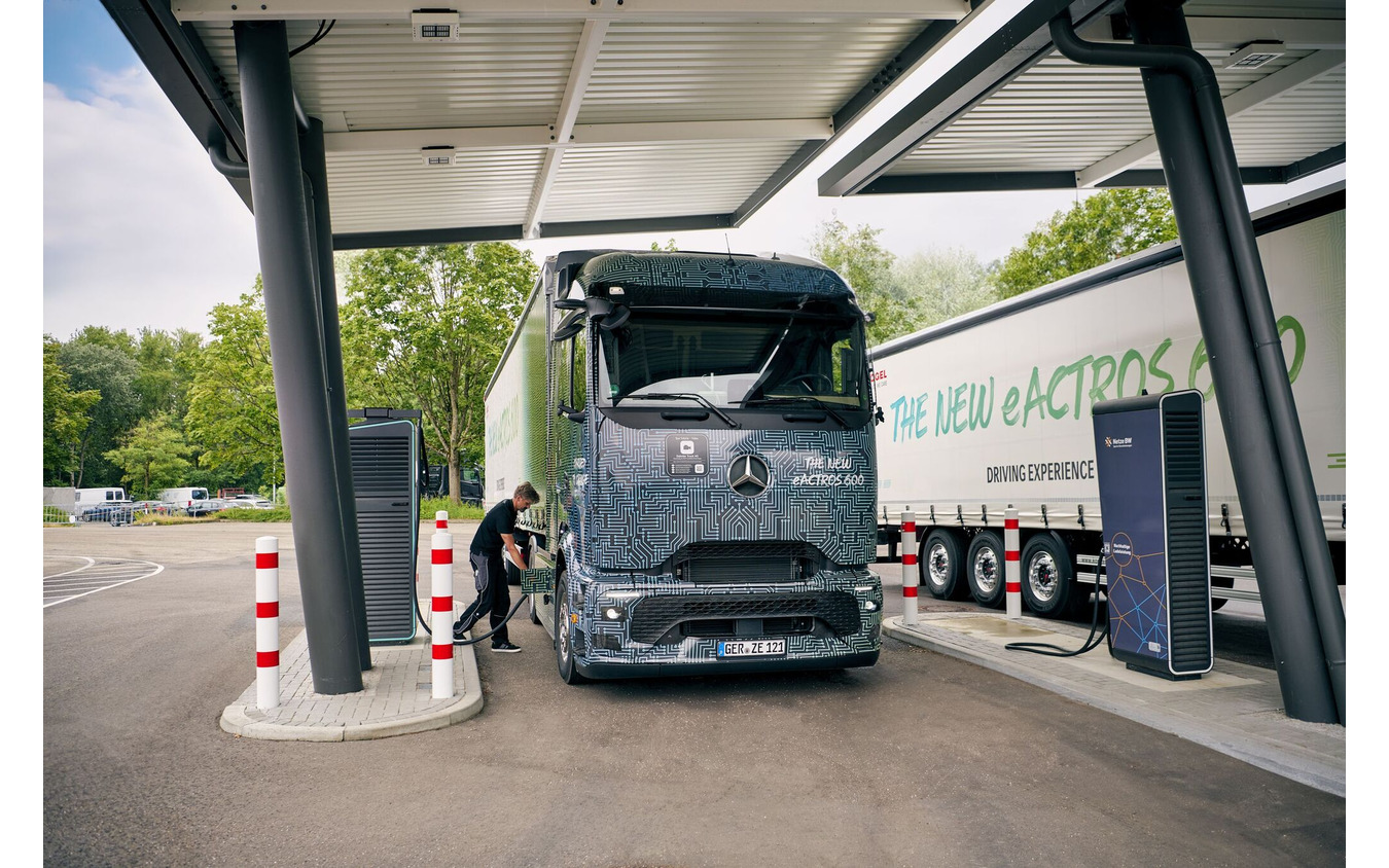 メルセデスベンツeActros 600のプロトタイプ
