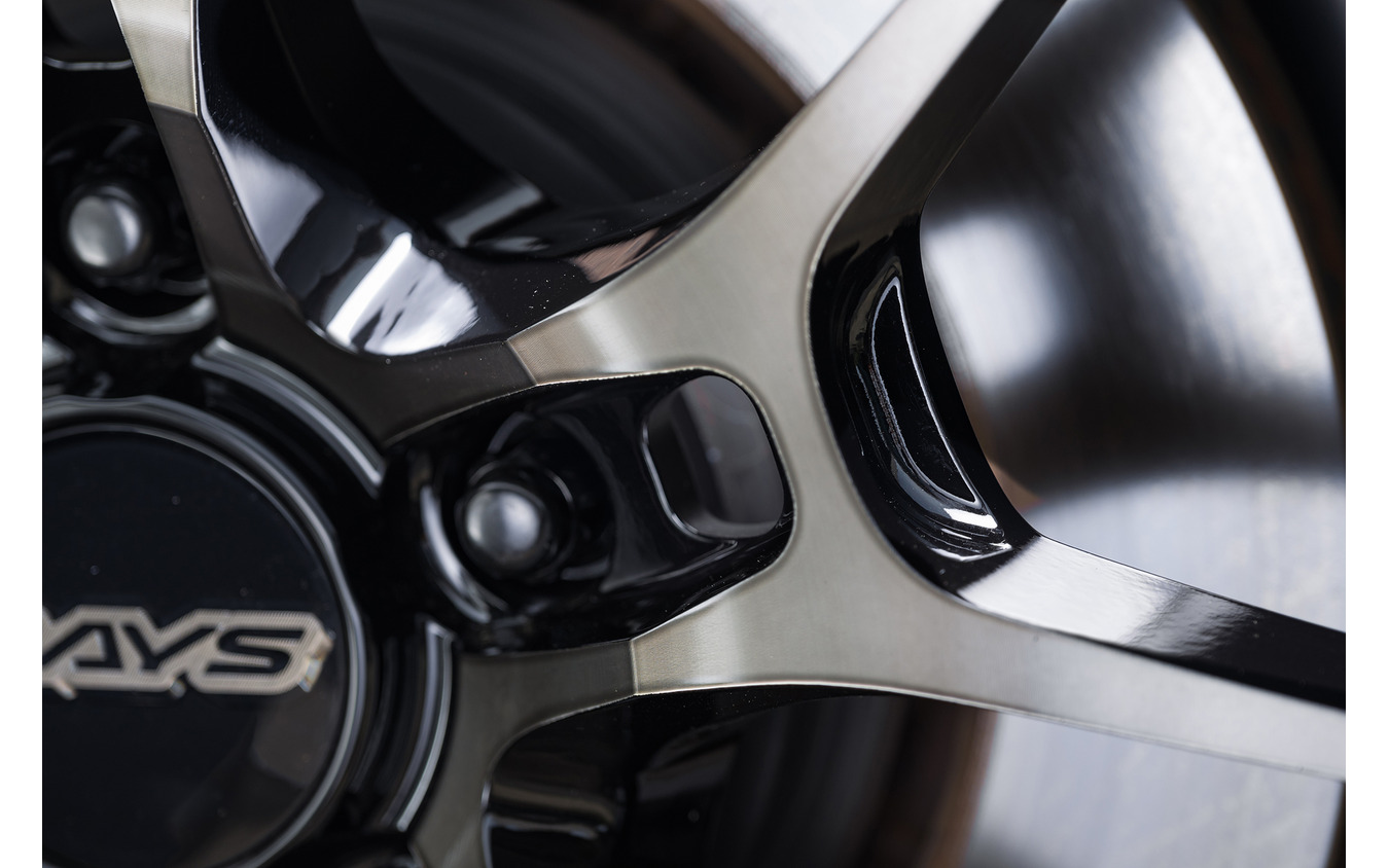 VOLK RACING『G025 LTD』 x トヨタ ヴェルファイア