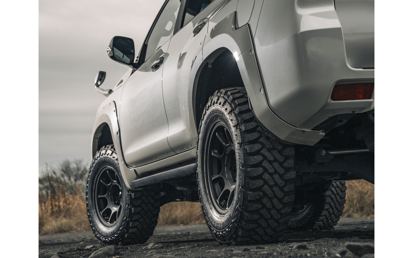 VOLK RACING『ZE40X』 × トヨタ ランドクルーザープラド