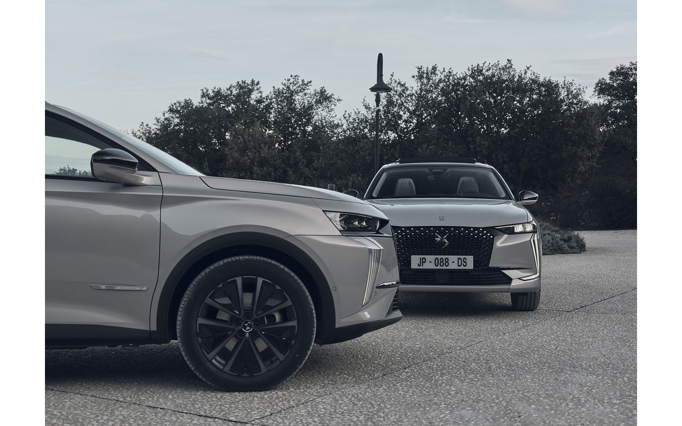 DS 4