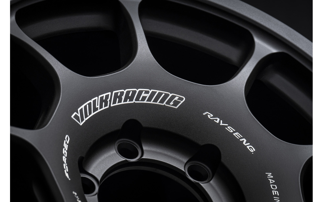 VOLK RACING『ZE40X』
