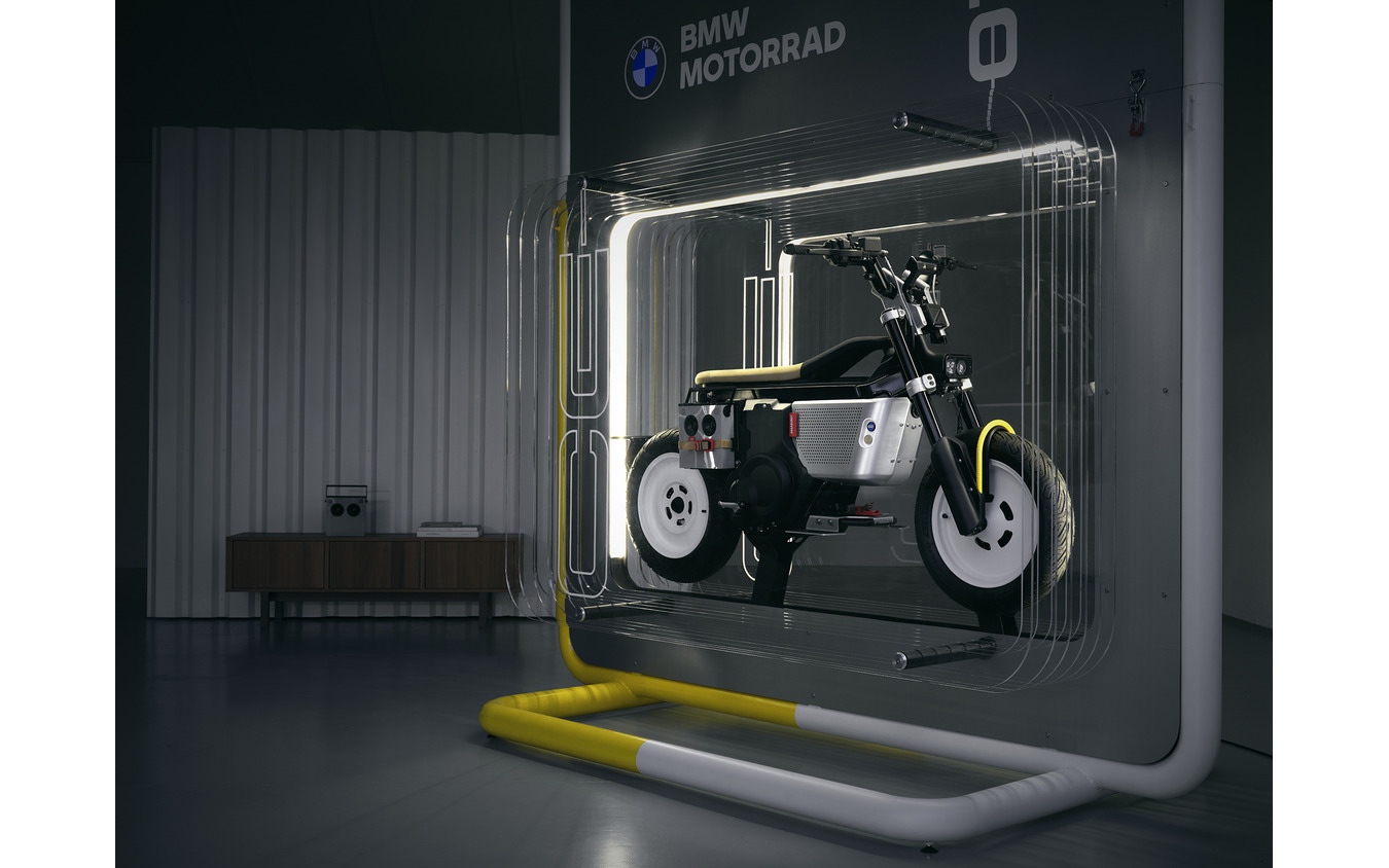BMW CE 02 x VAGABUND