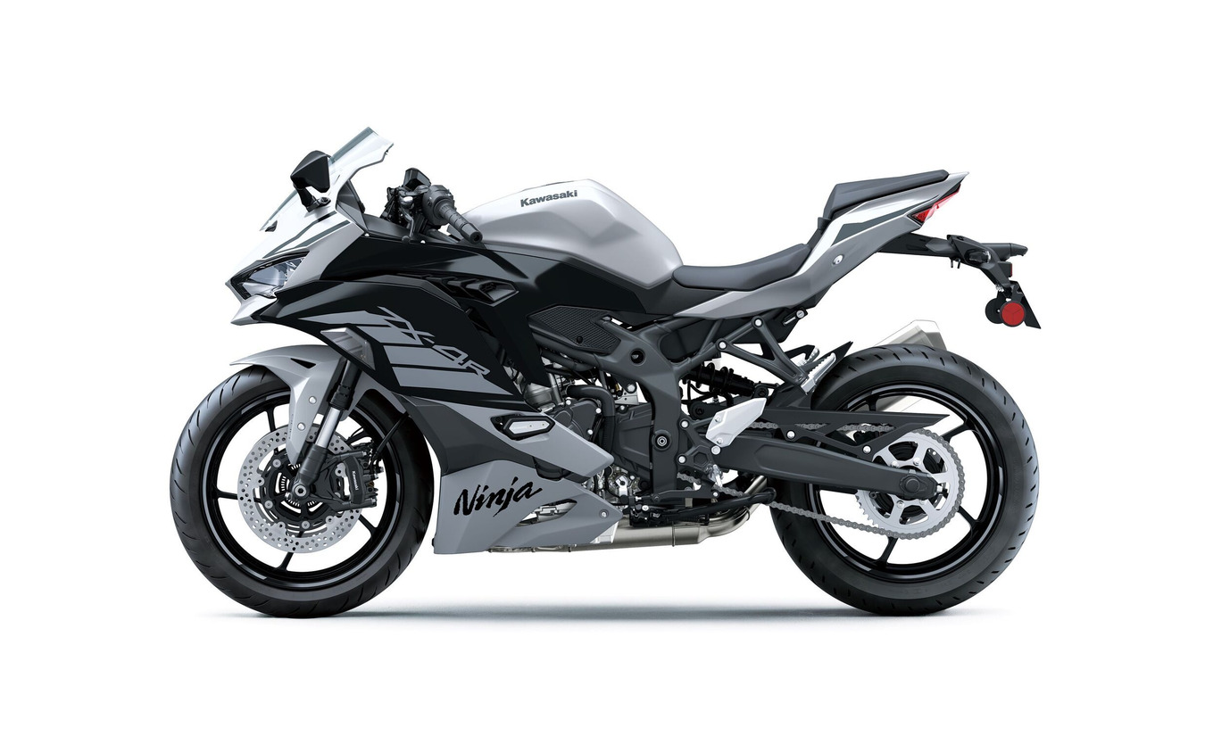 カワサキ Ninja ZX-4R SE メタリックマットホワイティッシュシルバー×メタリックフラットスパークブラック