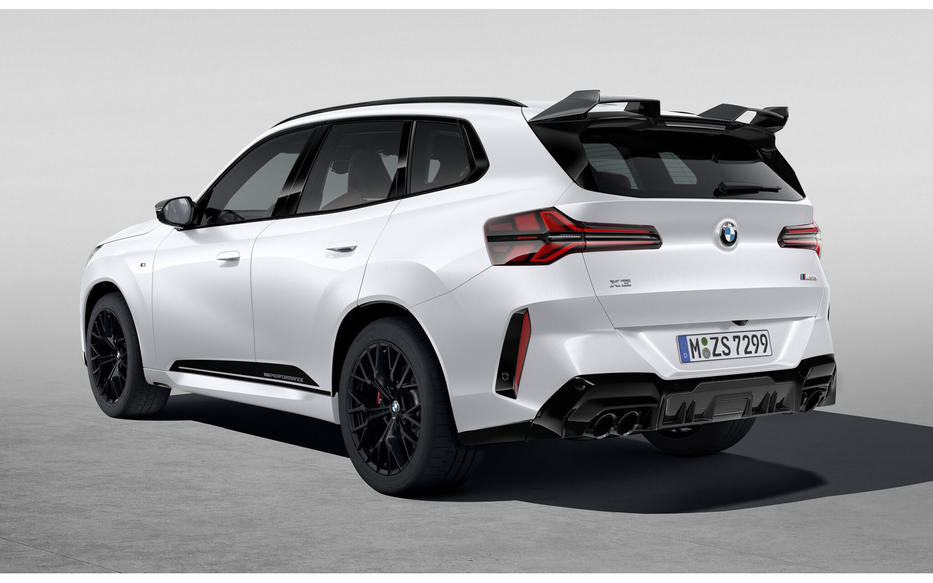 BMW X3新型の「Mパフォーマンスパーツ」