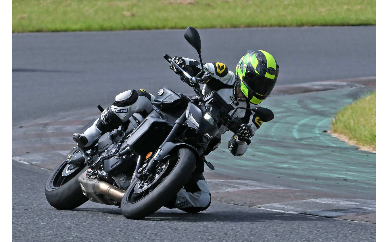ヤマハ MT-09 Y-AMT