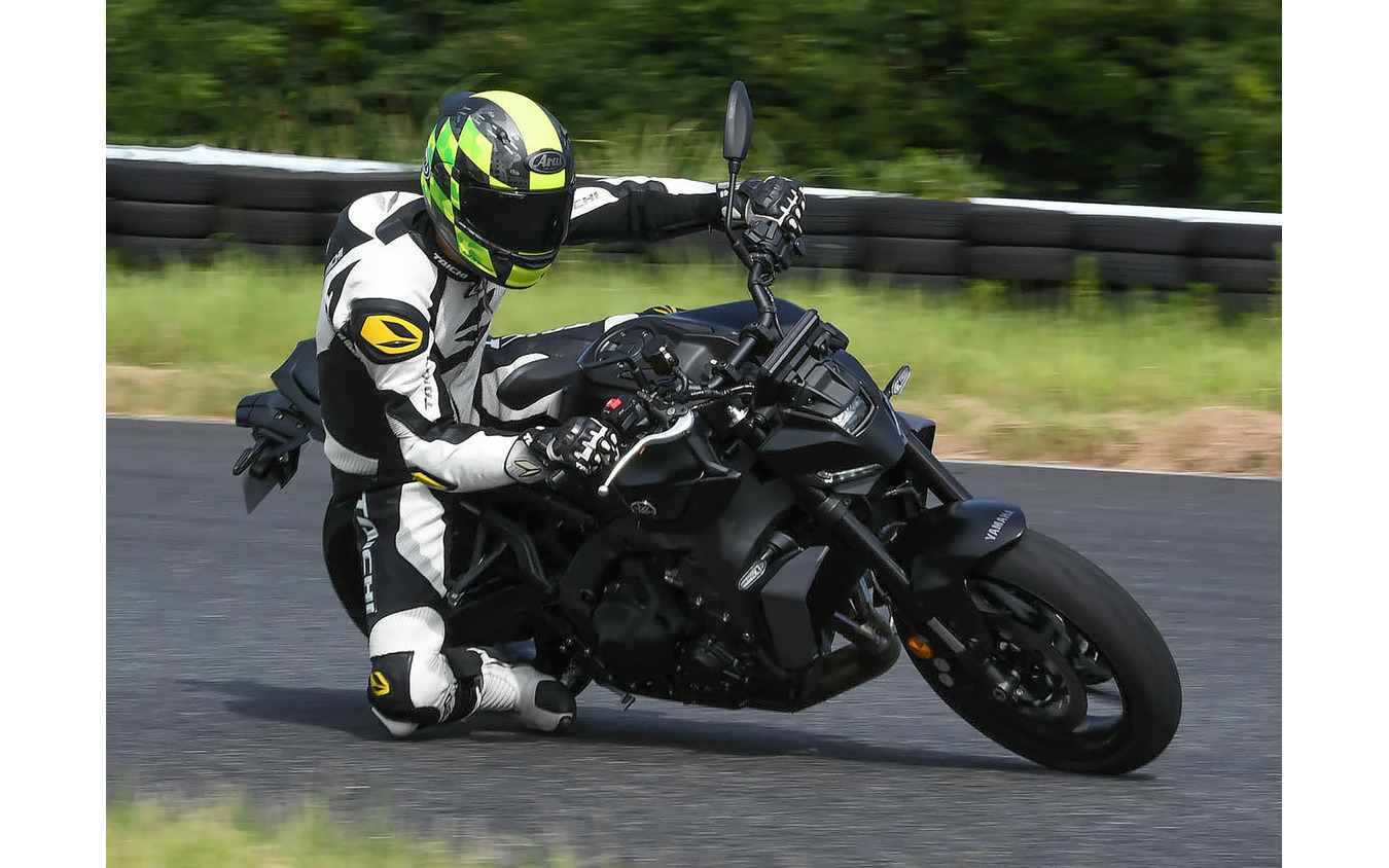 ヤマハ MT-09 Y-AMT