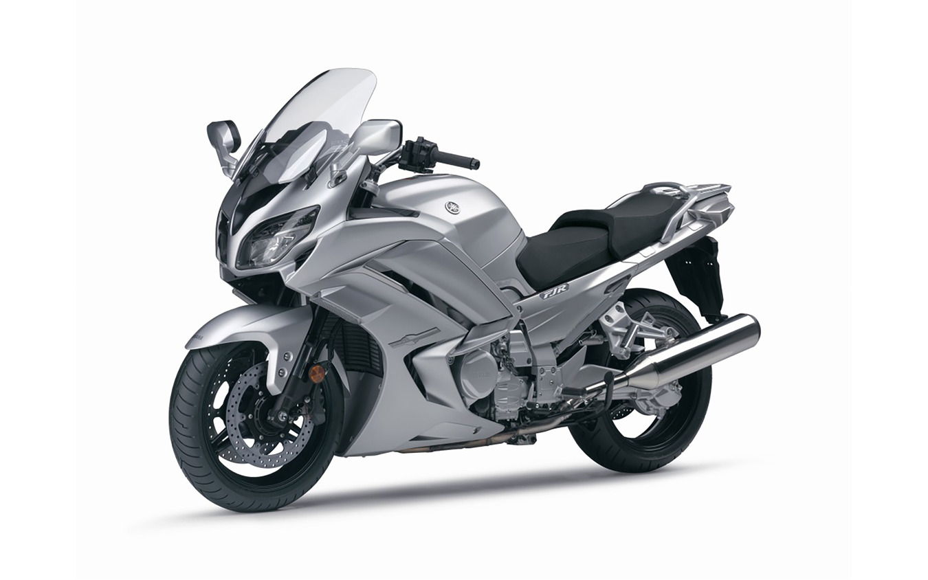 自動化MTシステム「YCC-S」を搭載したヤマハ FJR1200 AS