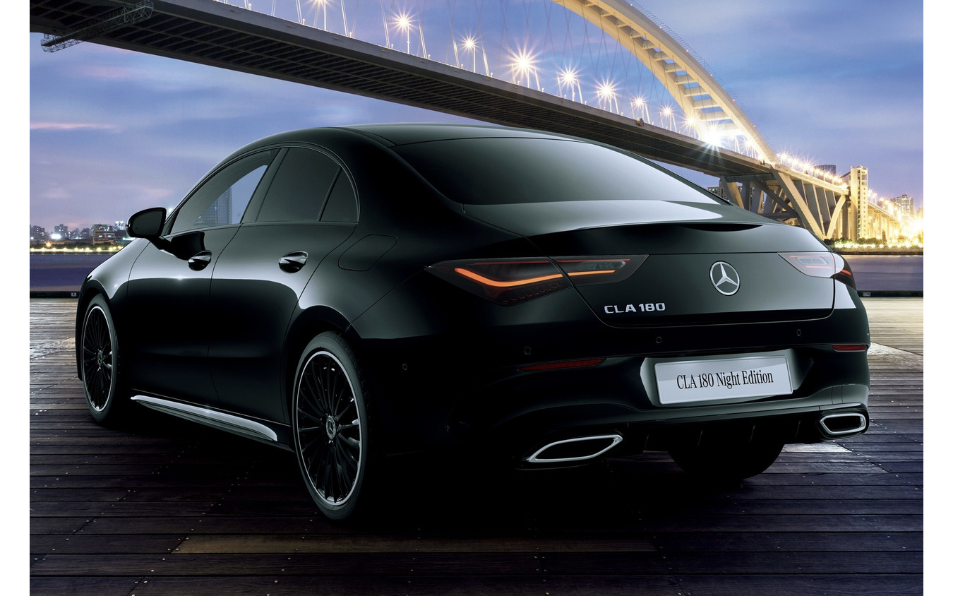メルセデスベンツ CLA 180 Night Edition