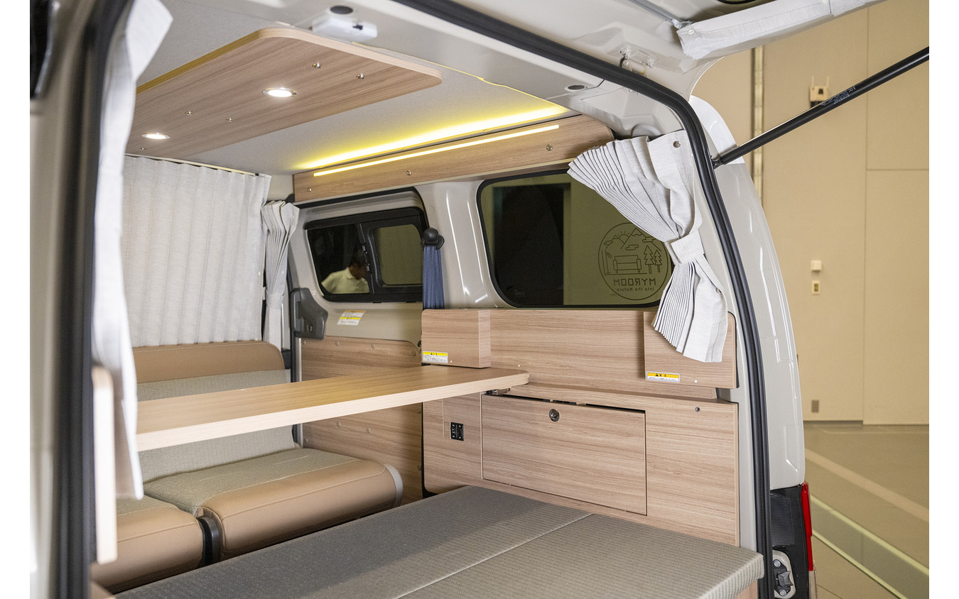 日産 NV200『MYROOM』