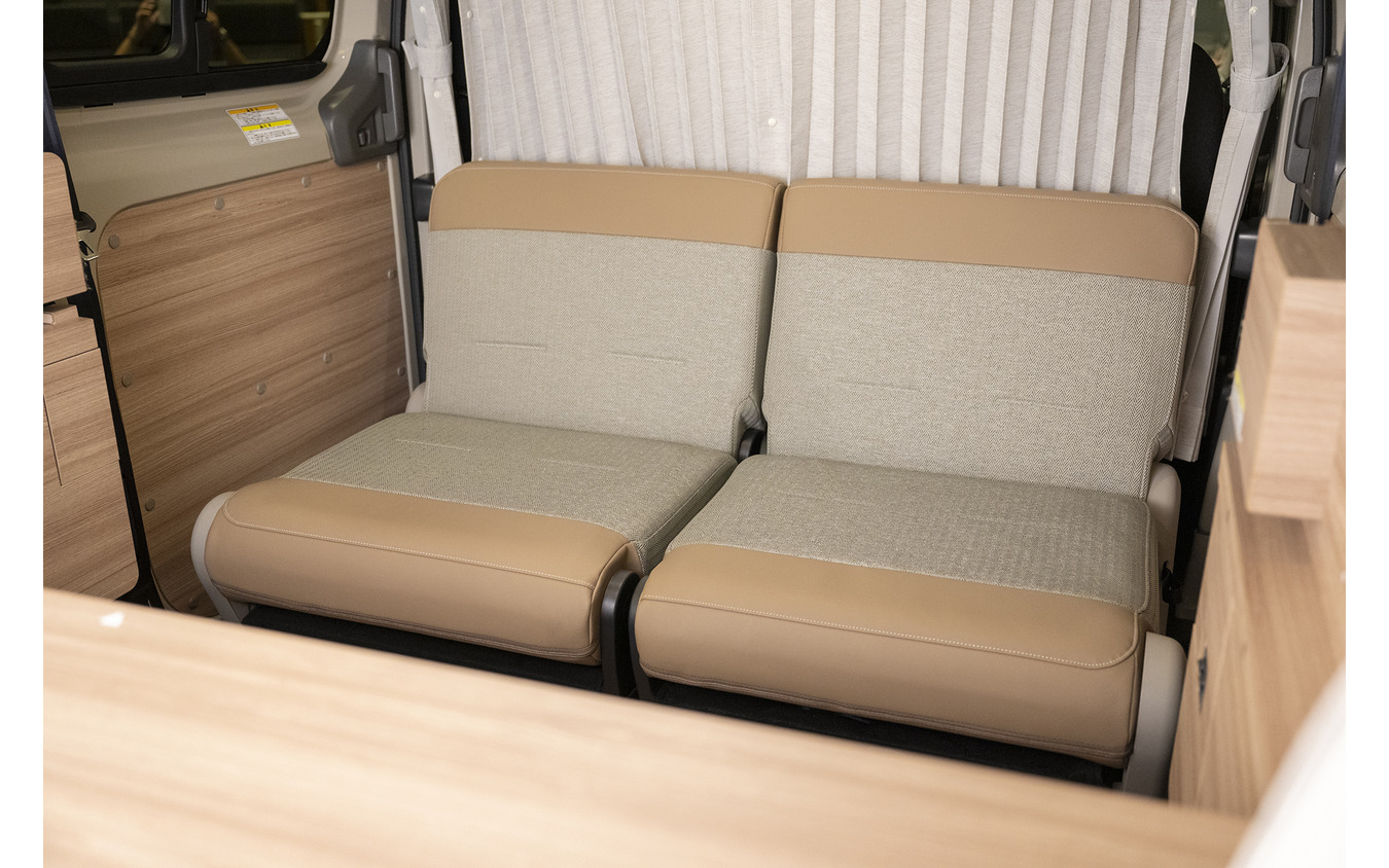 日産 NV200『MYROOM』