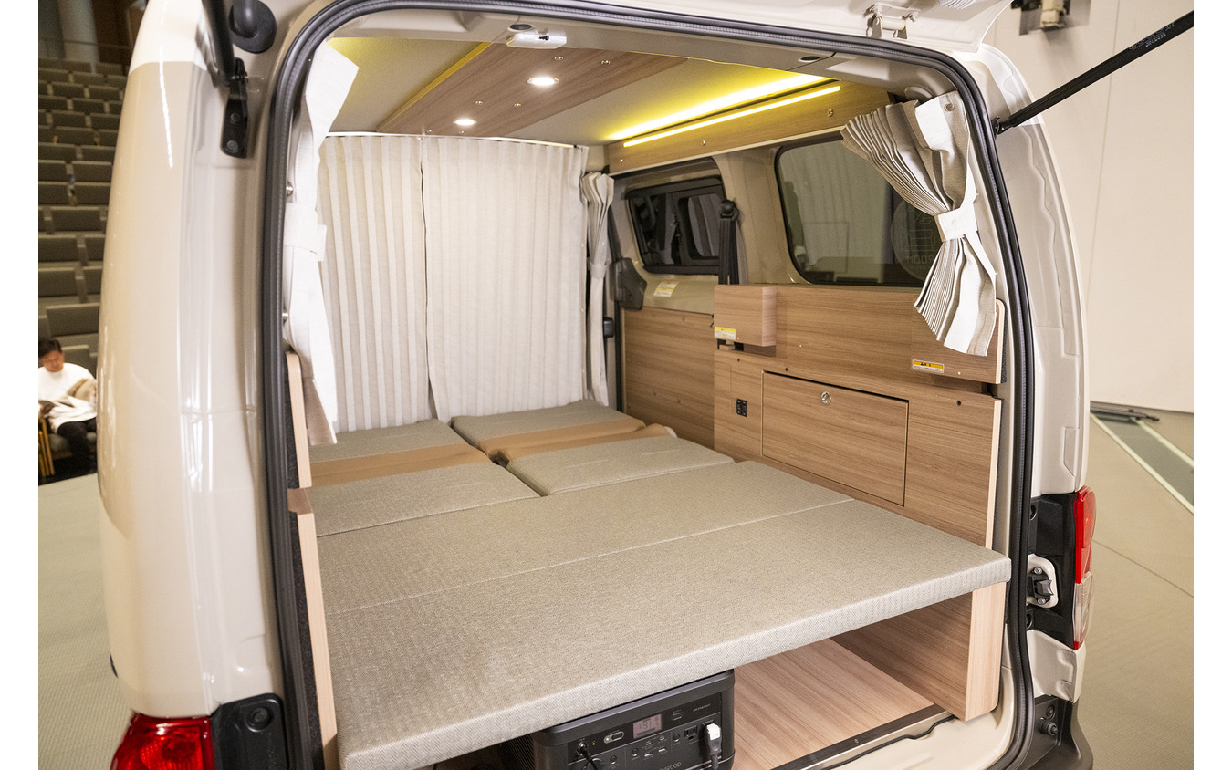 日産 NV200『MYROOM』