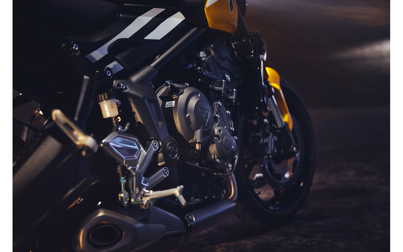 トライアンフ トライデント660 新型