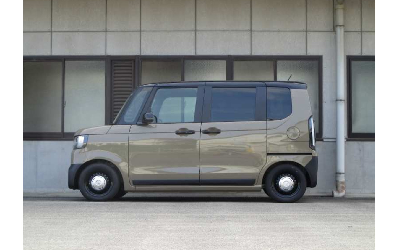 タナベ サステックNF210 N-BOX JOY装着例(フロント:27mmダウン / リア:37mmダウン)