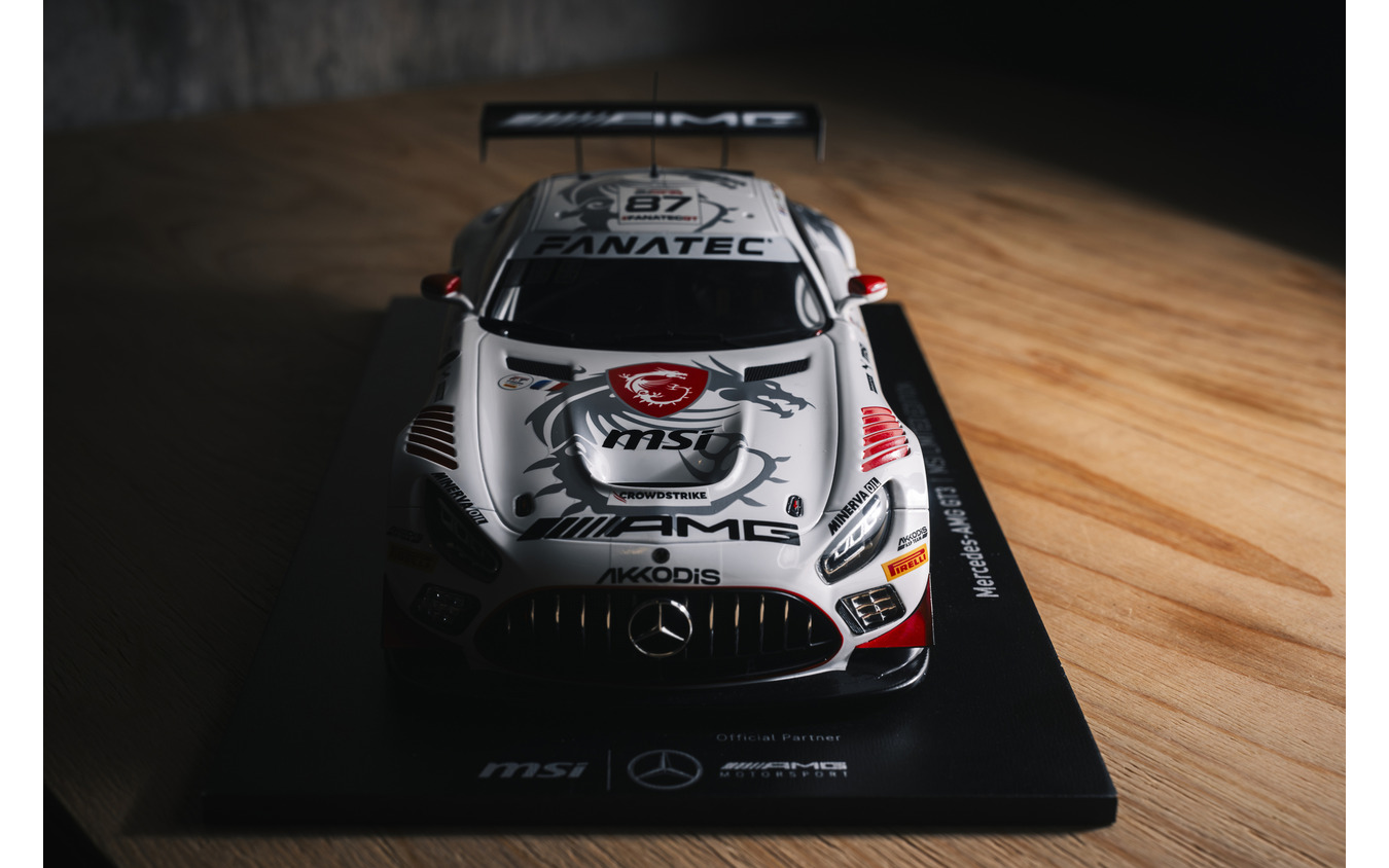 Mercedes-AMG GT3 MSI Limited Edition(1/18スケール)