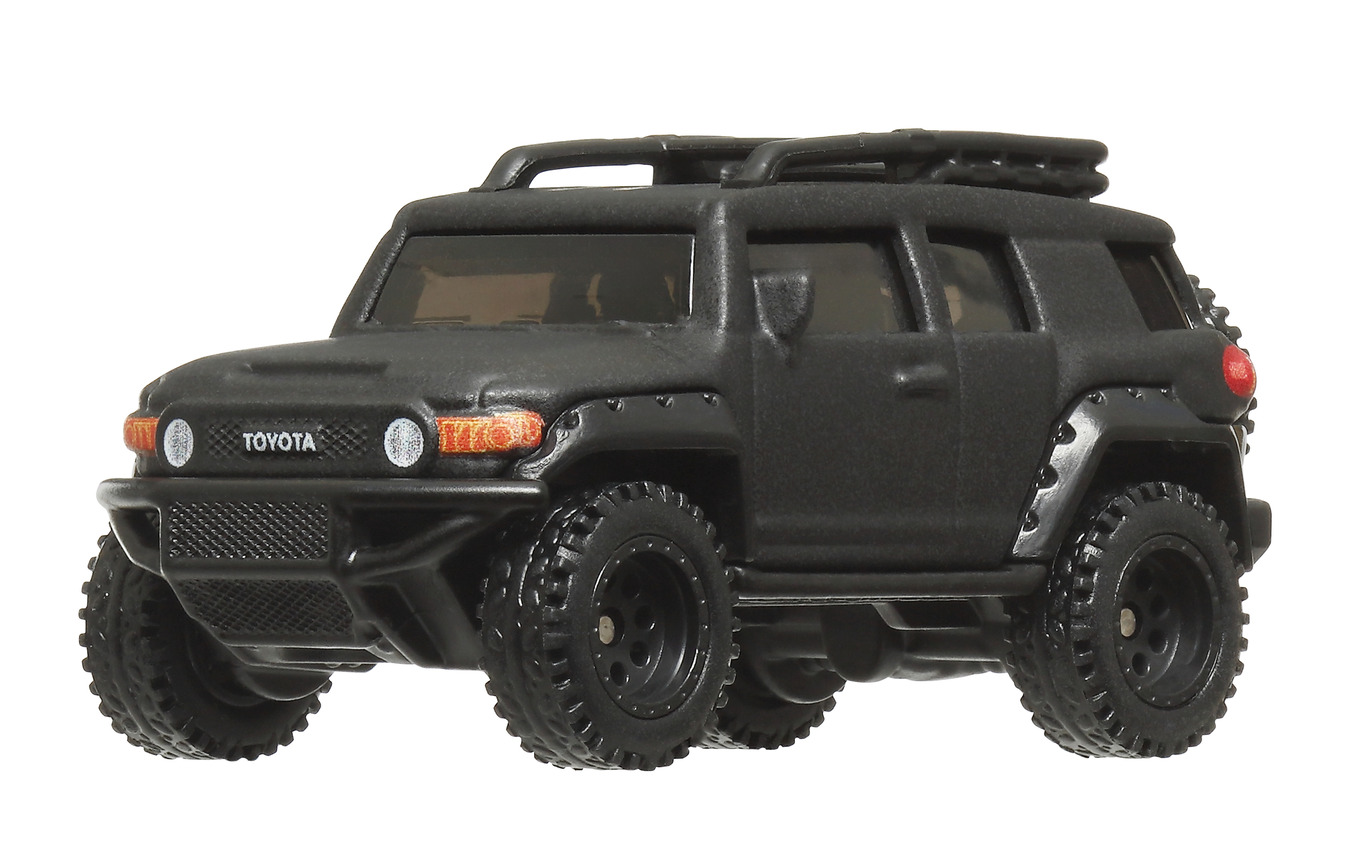 トヨタ FJクルーザー(10月26日発売)