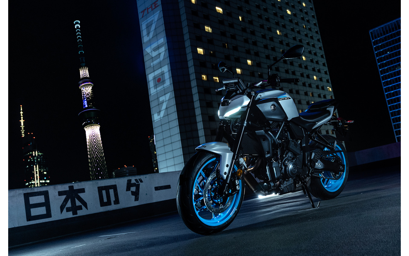 ヤマハ MT-07 Y-AMT 2025年モデル(海外仕様)