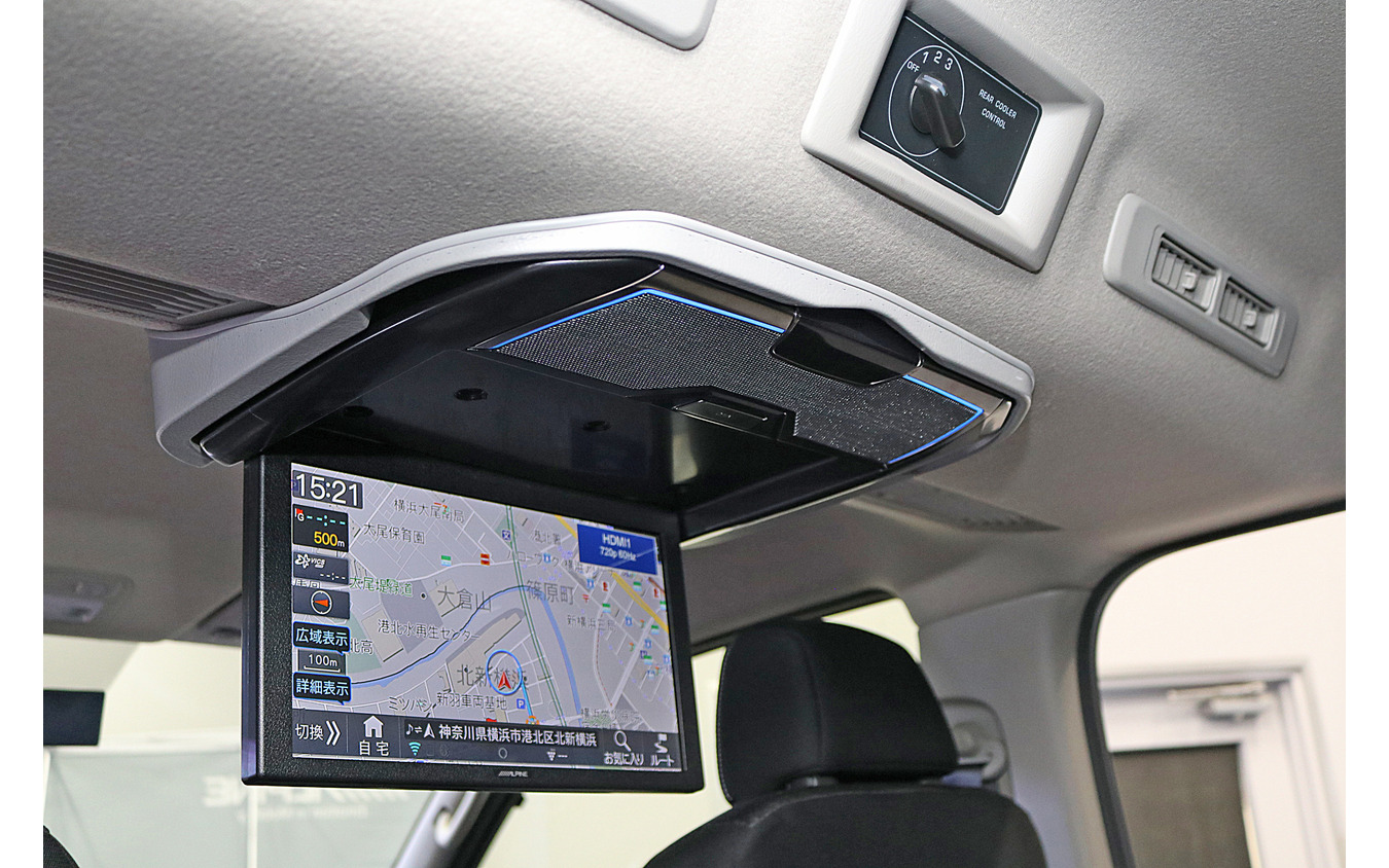ニッサン キャラバン専用設計 12.8型モニター