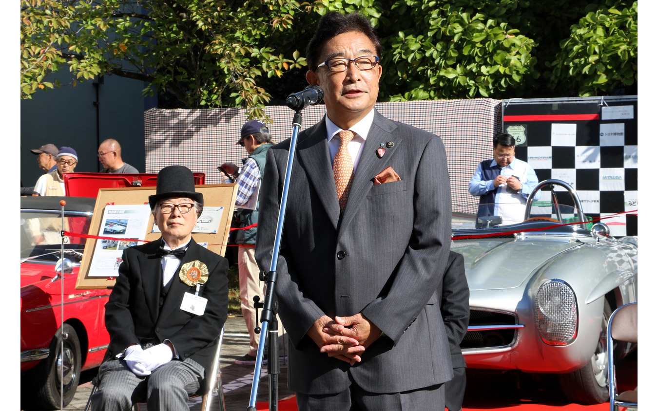 桐生市長の荒木恵司氏