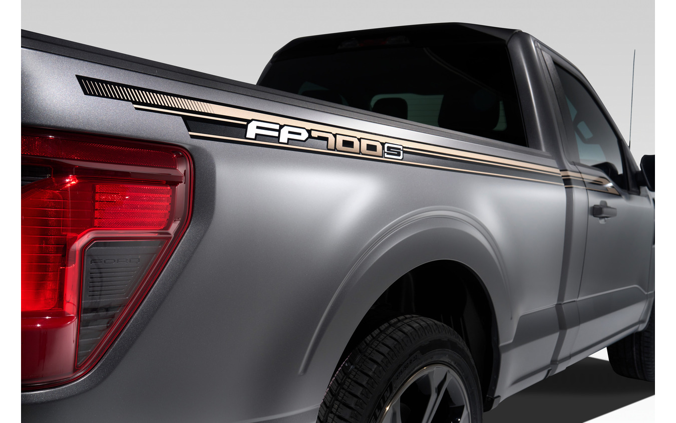 フォード F-150 FP700S