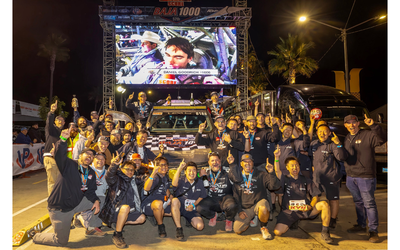 JAOSが「SCORE World Desert Championship 57th SCORE BAJA 1000」でクラス優勝