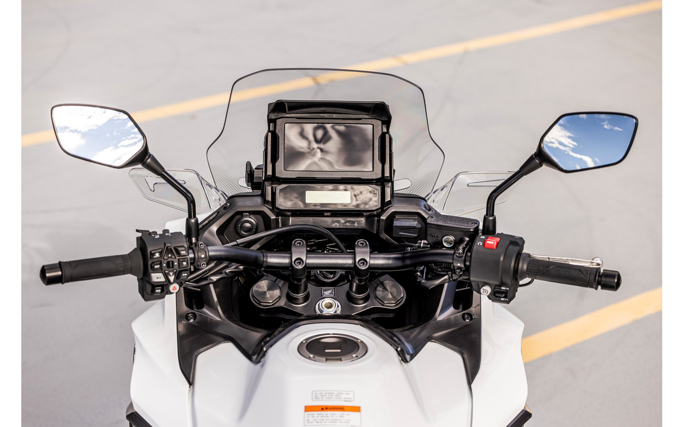 ホンダ『NT1100 Police』
