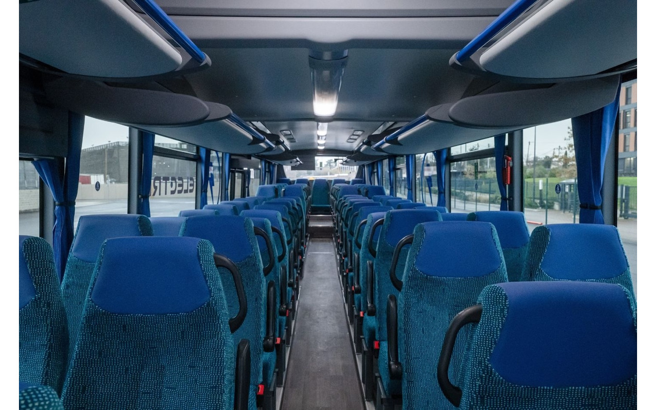 IVECOの新型電気バス「CROSSWAY ELEC」