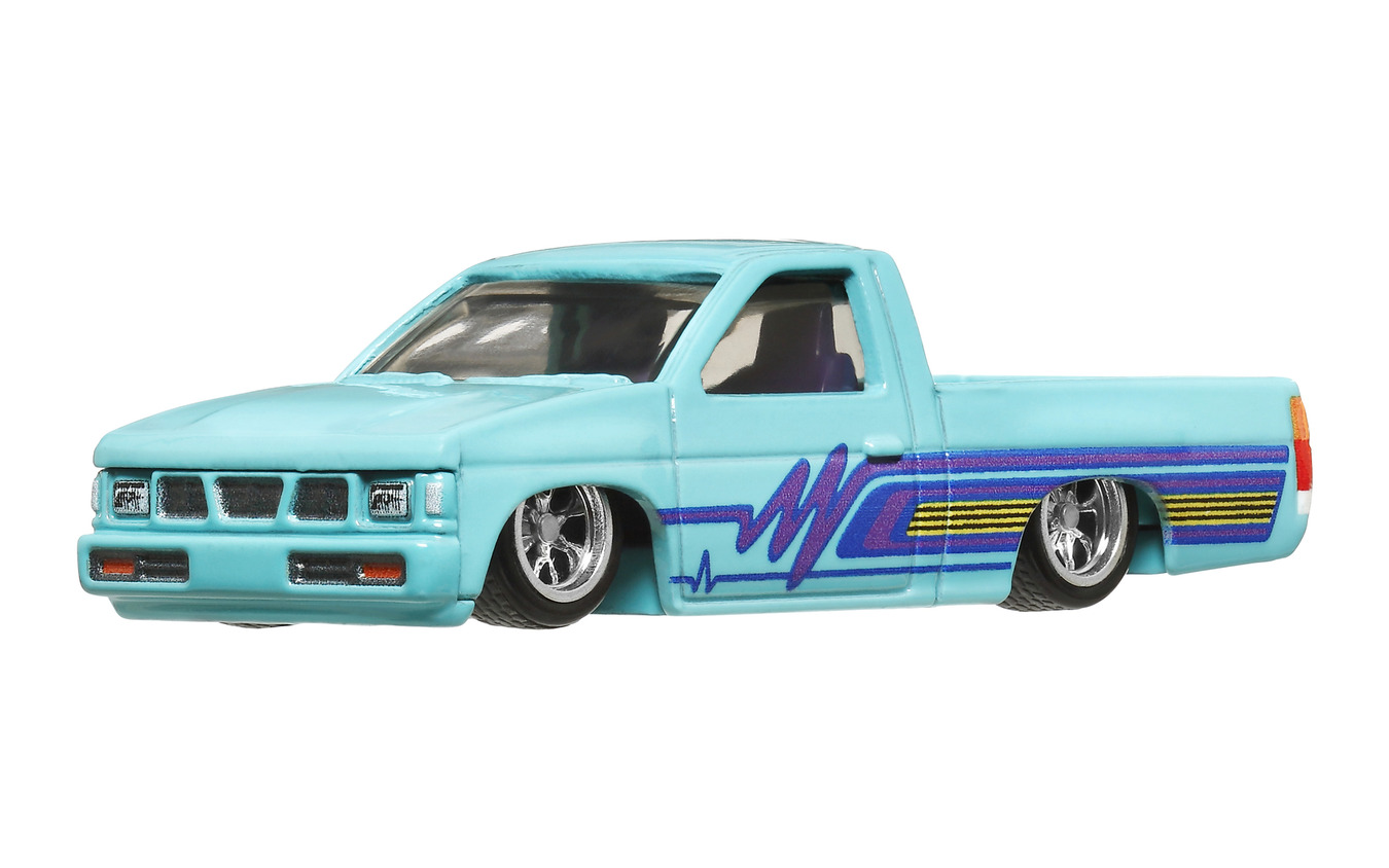カスタム '93 日産 ハードボディ (D21) 12月21日発売