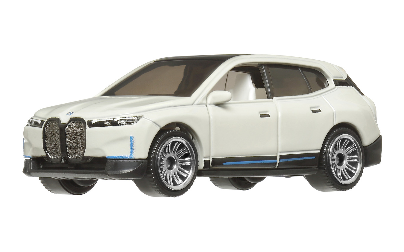 2023 BMW iX(12月21日発売)