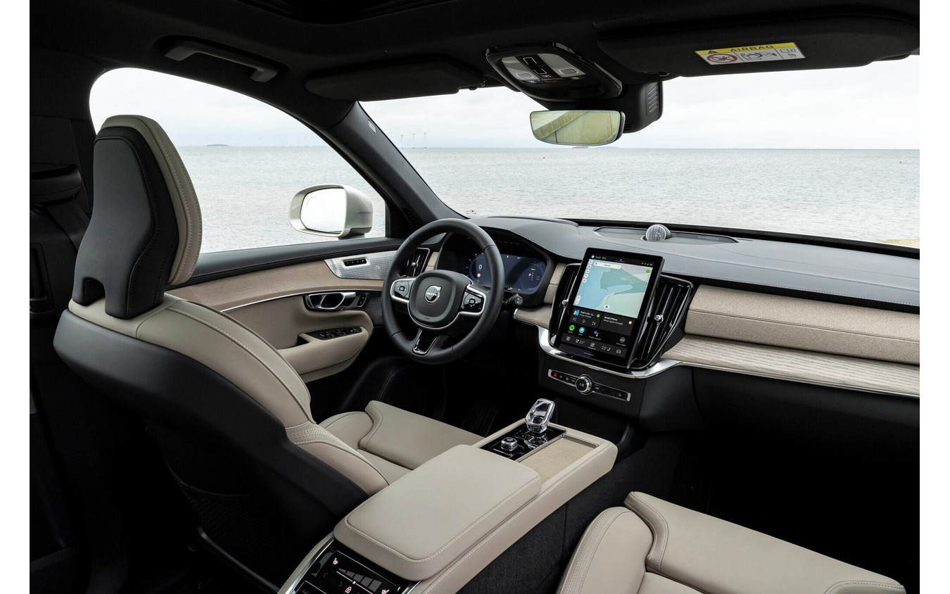 ボルボ『XC90』改良新型