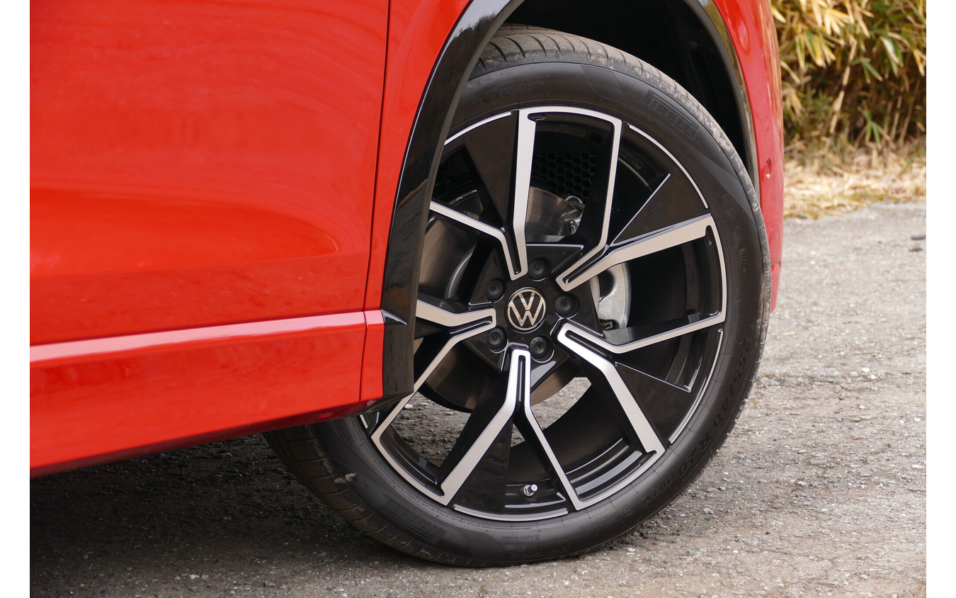 VW ティグアン eTSI R-Line