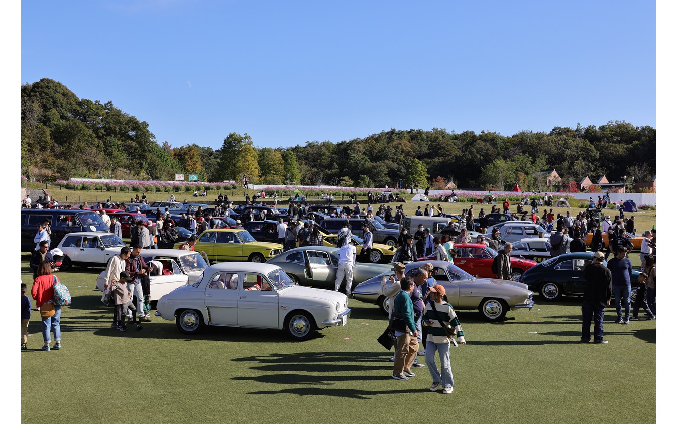 トヨタ博物館 クラシックカー・フェスティバル、会場の愛・地球博記念公園